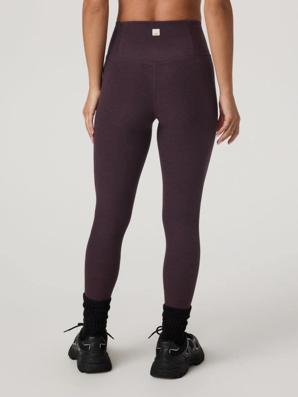 Vuori Clean Elevation Legging Raisin Heather, XS - Picture 2 of 13
